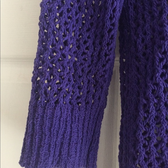 Sweater - Picture 5 of 7